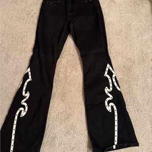 Idyllwind Classic Black Apparel